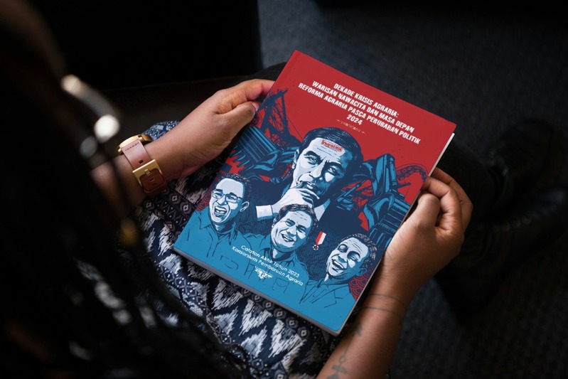 Agrarian reform campaign publication held during an event